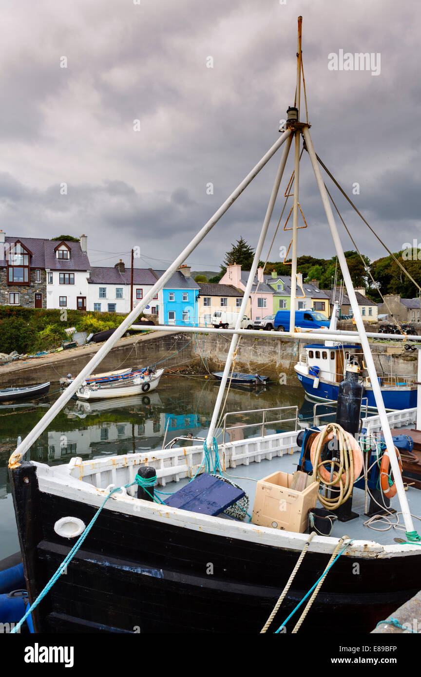 Fishing boat in the picturesque harbour of Roundstone, Connemara, County Galway, Republic of Ireland Stock Photo