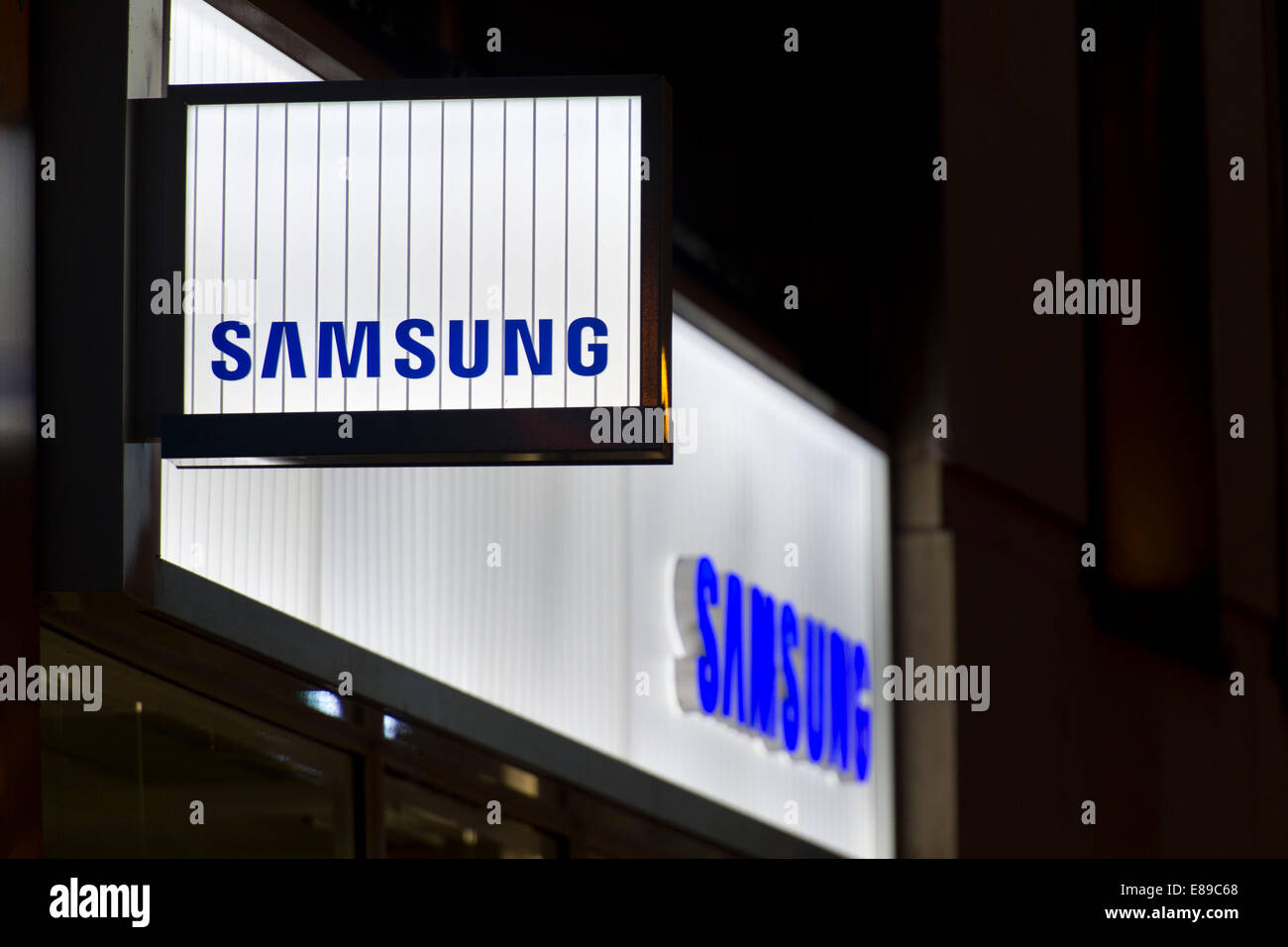 Samsung phone retail store sign. Stock Photo