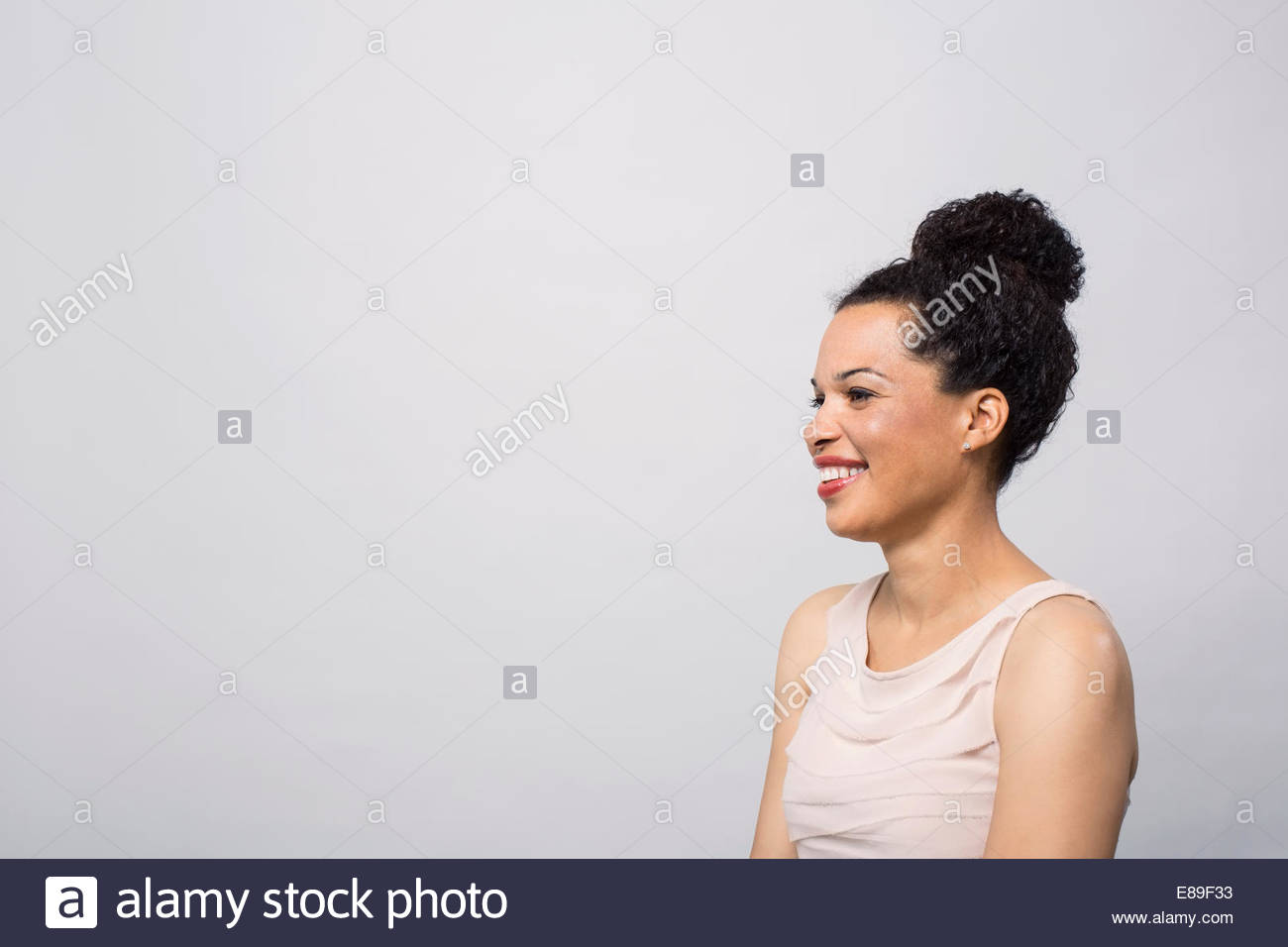 Woman hair bun hi-res stock photography and images - Alamy