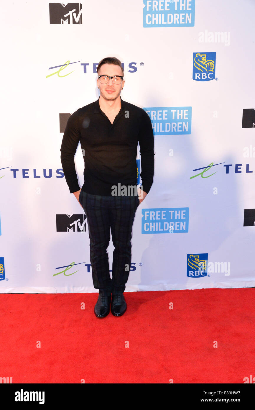 Toronto, Ontario, Canada. 2nd Oct, 2014. SHAWN DESMAN attends red