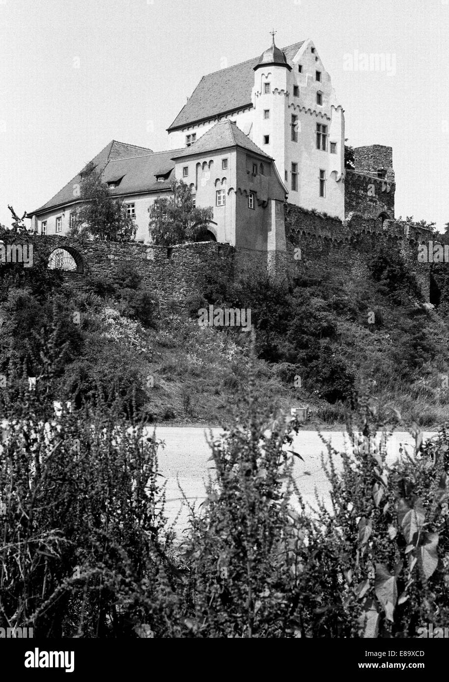 Achtziger Jahre, Burg in Alzenau, Naturpark Bayerischer Spessart, Unterfranken, Bayern Stock Photo