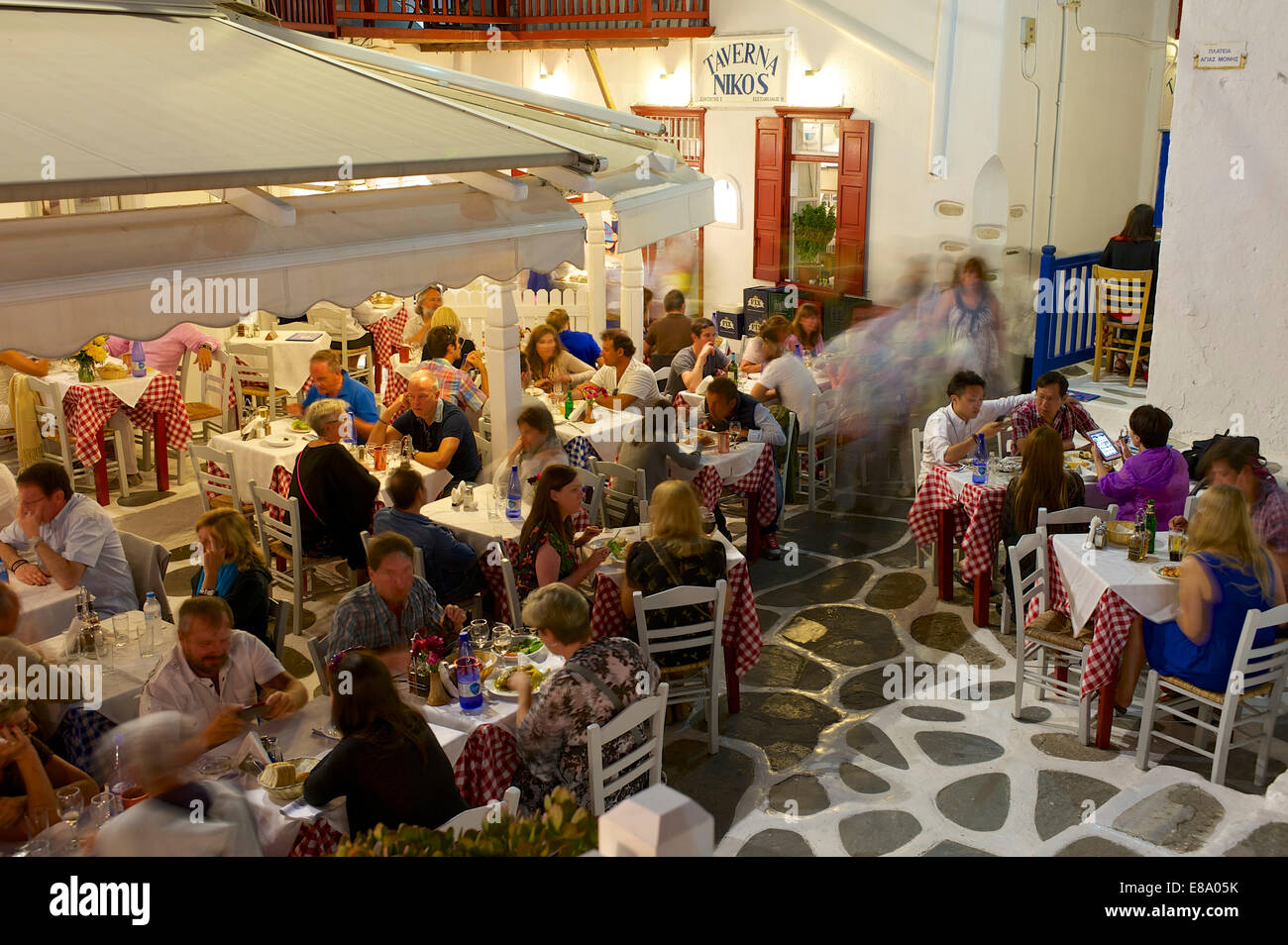 Seafood restaurant "Taverna Nikos", Mykonos Town, Mykonos, Cyclades, Greece  Stock Photo - Alamy