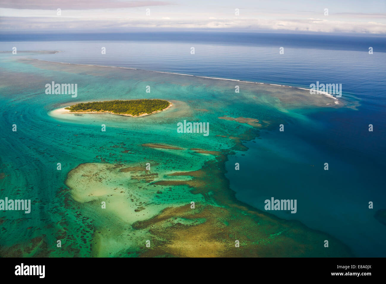 Island in the coral reef of Grande Terre, New Caledonia Stock Photo Alamy