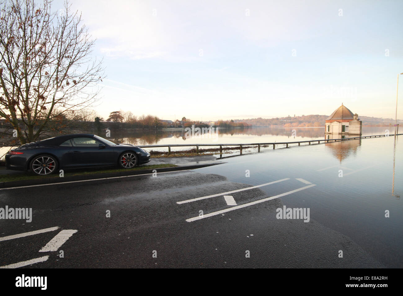 Runnymede road hires stock photography and images Alamy