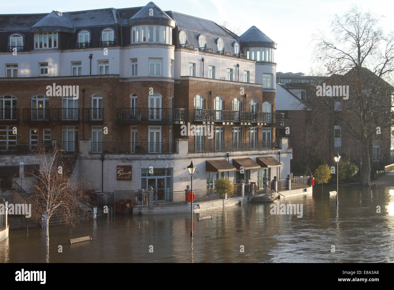 Staines Upon Thames floods 2014 Stock Photo Alamy