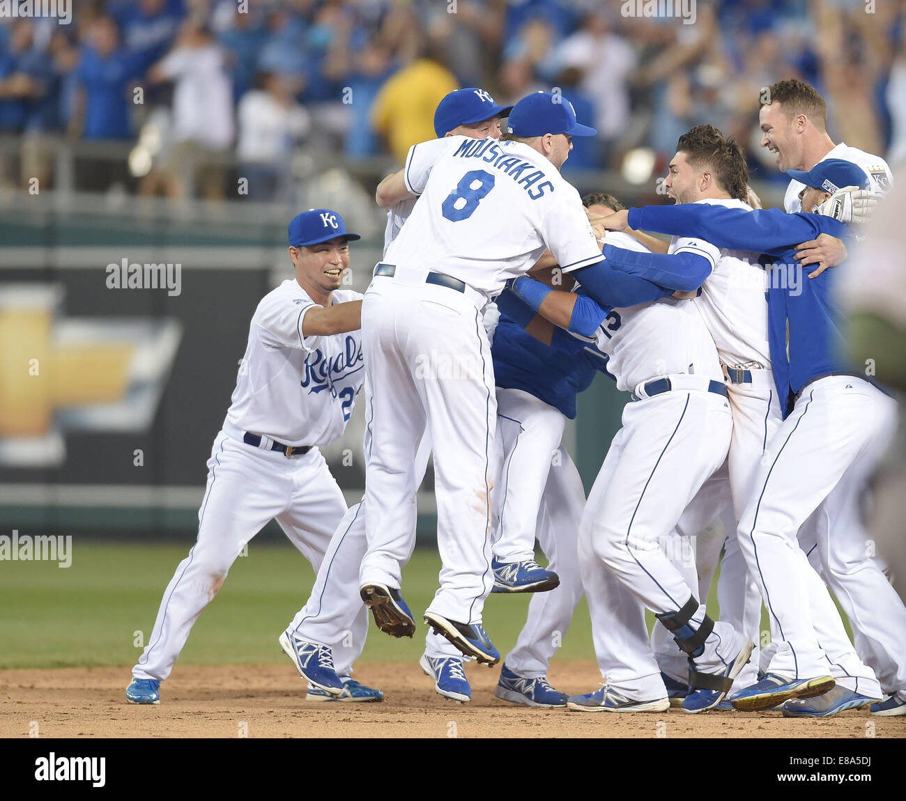 Salvador perez hi-res stock photography and images - Alamy