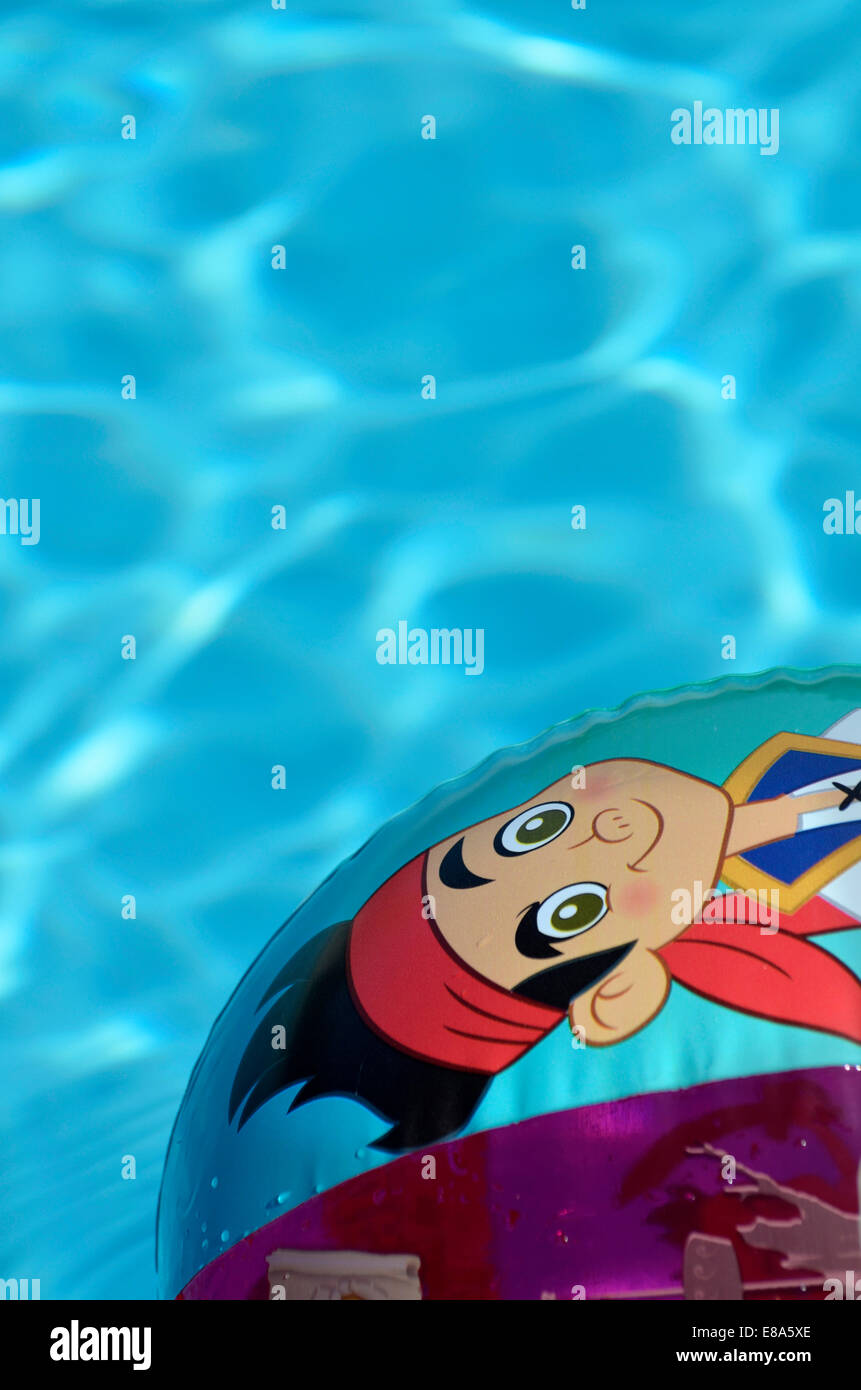 Ball floating water hires stock photography and images Alamy