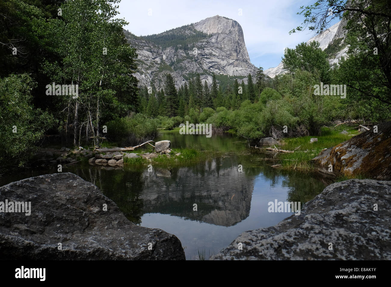 Mirror lake yosemite national park hi-res stock photography and images ...