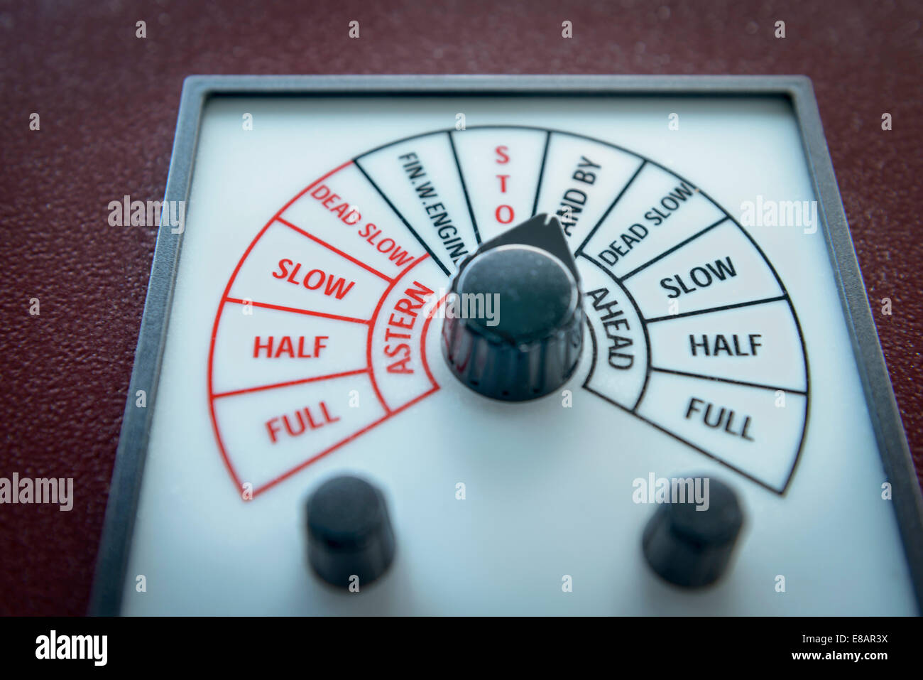 Ship engine speed dial hires stock photography and images Alamy