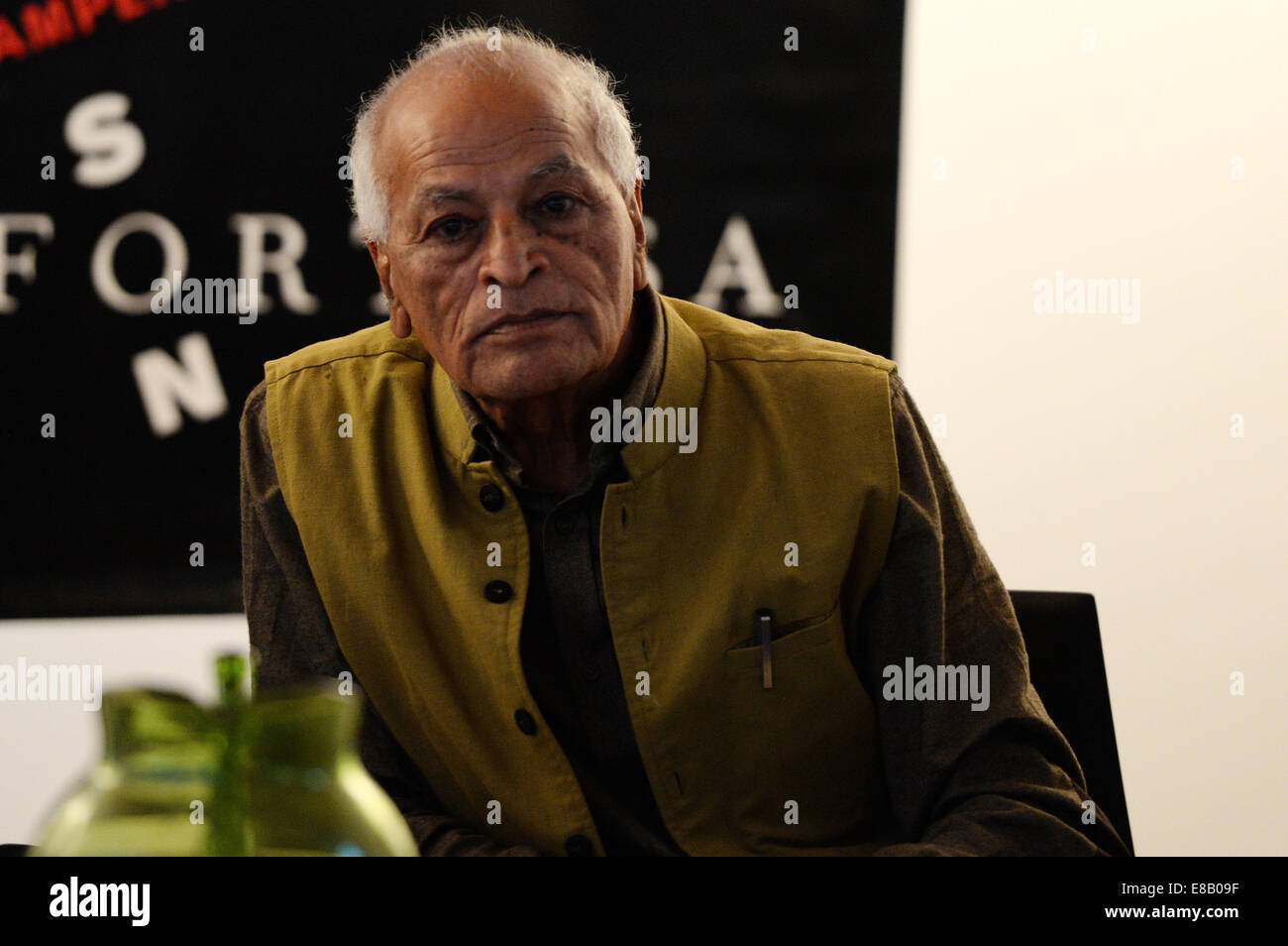 The Indian activist Satish Kumar gives a speech in Mallorca of the education of children and schools. Stock Photo