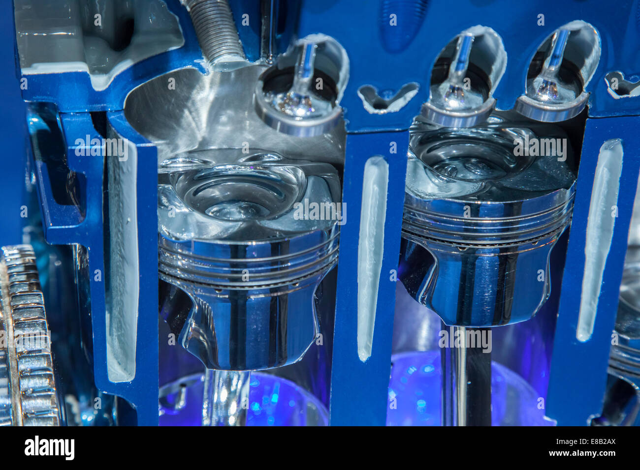 Piston and cylinder hi-res stock photography and images - Alamy