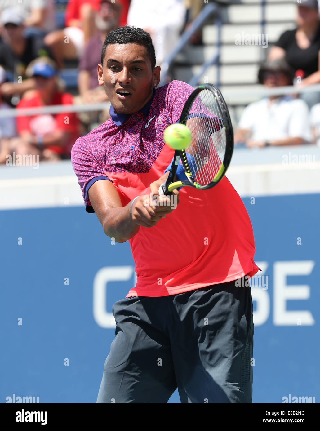 Nick kyrgios racket hi-res stock photography and images - Alamy