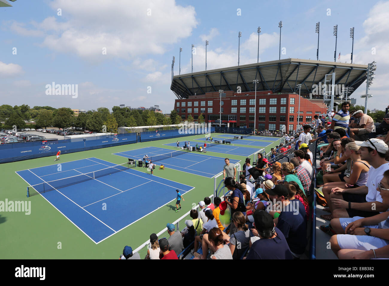 Practise courts and Arthur Ashe Stadium, Flushing Meadows, New York,USA  Stock Photo - Alamy