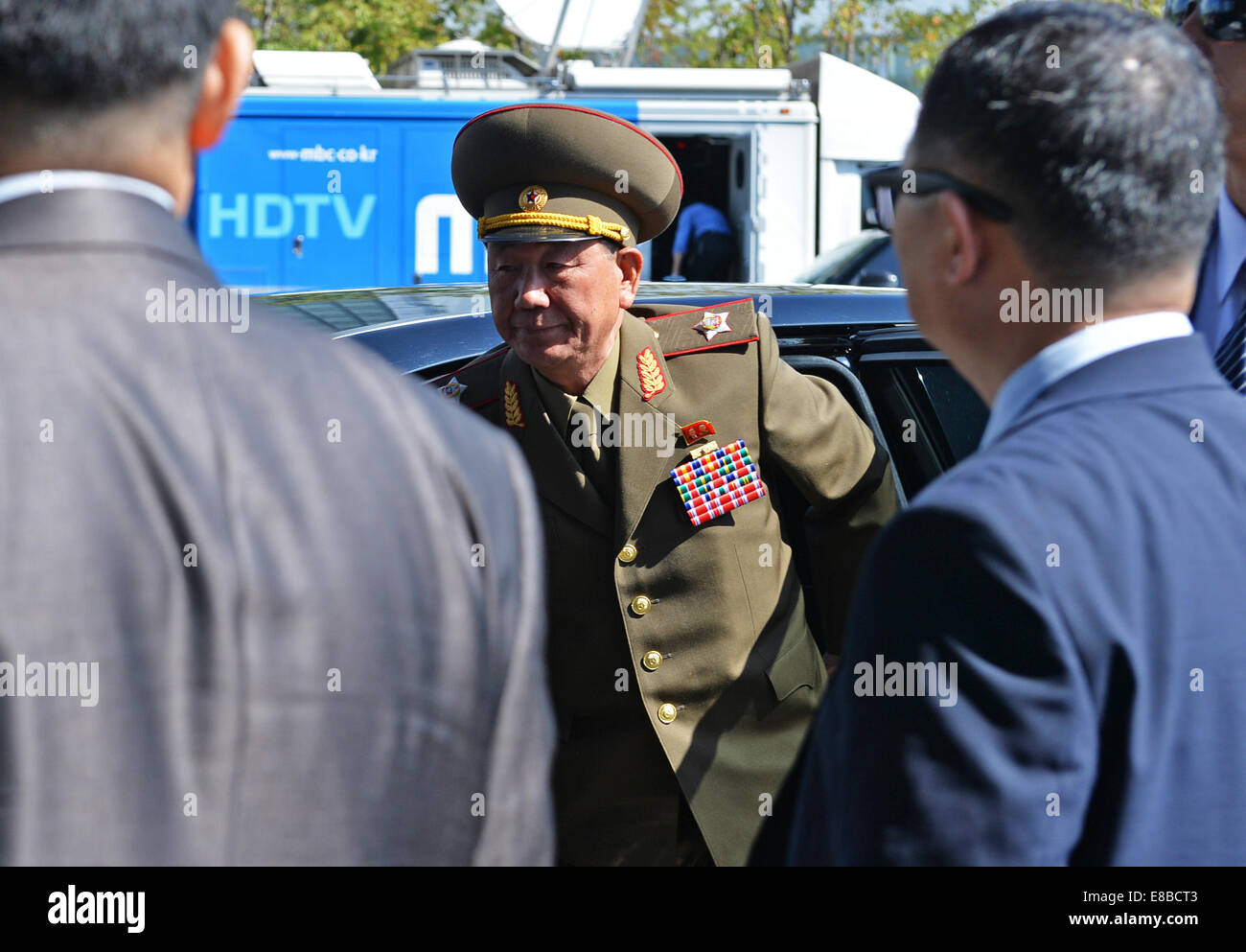 Incheon, South Korea. 4th Oct, 2014. Hwang Pyong So, leader of the Democratic People's Republic of Korea (DPRK), arrives at the hotel in Incheon, South Korea, Oct. 4, 2014. Hwang Pyong So will attend the closing ceremony of the 17th Asian Games in the city of Incheon, the official KCNA news agency reported Saturday. He was accompanied by Choe Ryong Hae and Kim Yang Gon, secretaries of the Central Committee of the Workers' Party of Korea (WPK). Credit:  Lu Zhe/Xinhua/Alamy Live News Stock Photo