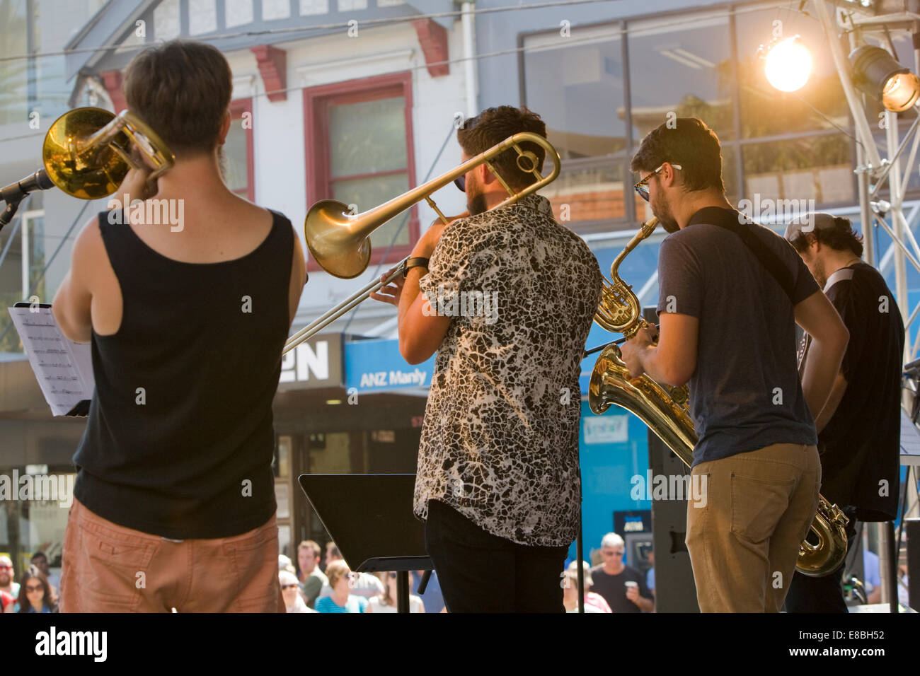 Sydney, Australia. 4th October, 2014. The 37th annual Manly Jazz Festival runs until 6th October 2014 martin berry live news. Hi Tops Brass band is a local sydney band group Stock Photo