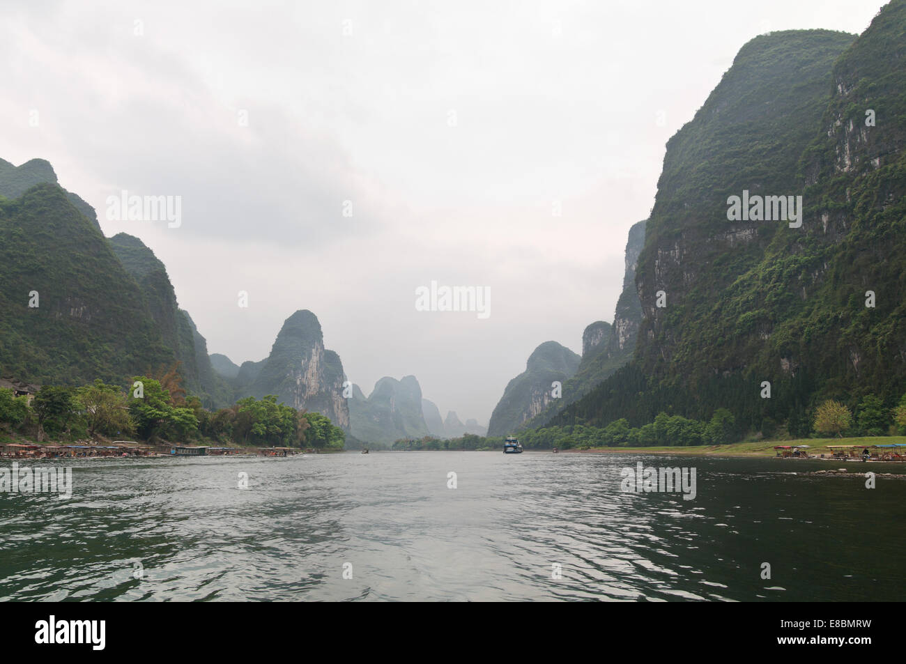 Panorama of the valley of the River Lea between the great karst hills of Guangxi Province Stock Photo
