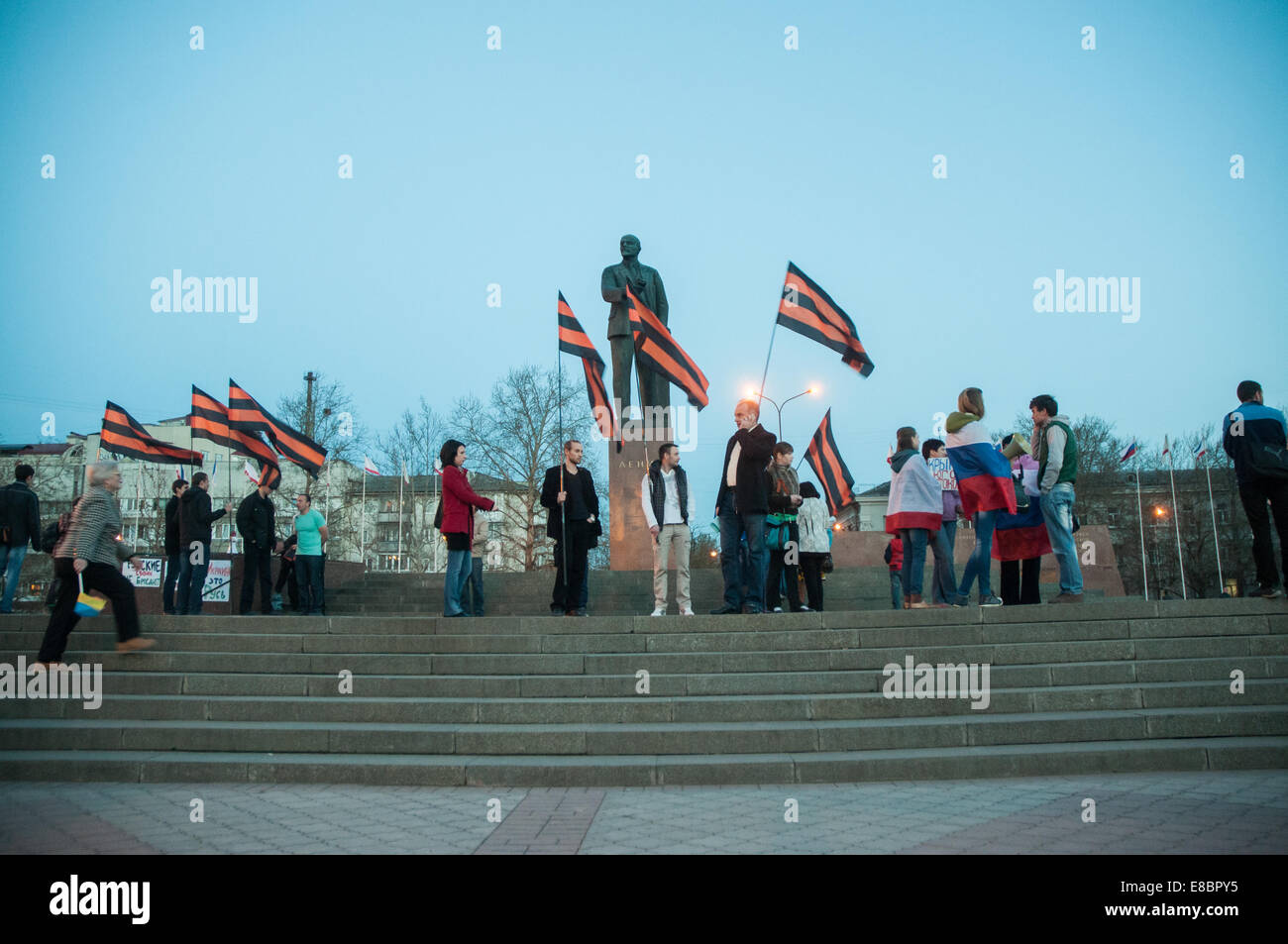 Pro-Russian supporters rally on Lenin Square in Simferopol during ...