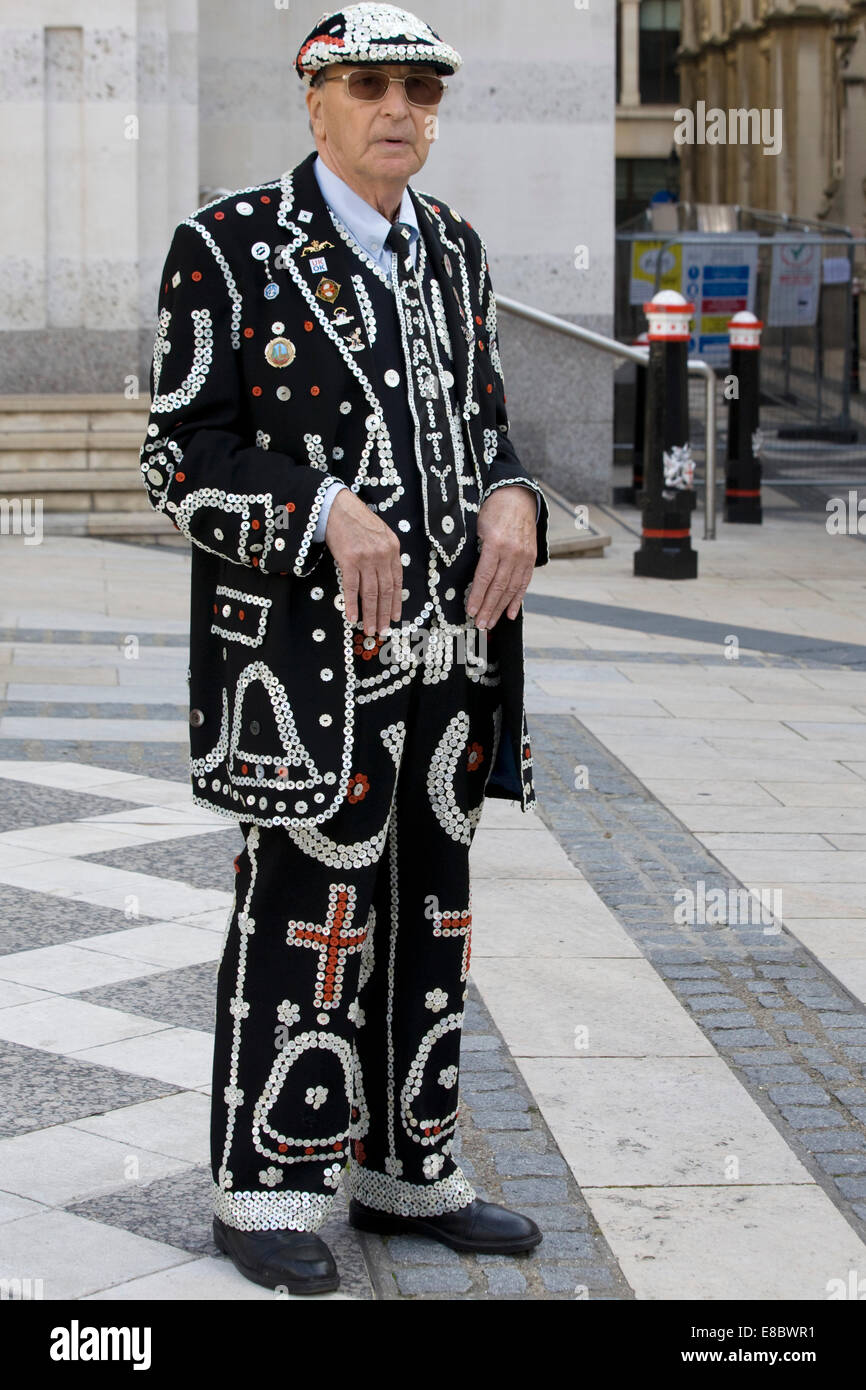 Pearly Kings and Queens known as pearlies London England Stock Photo