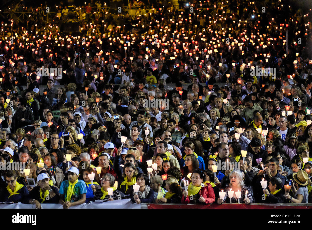 St Peter's Square, Vatican City. 4th Oct, 2014. Pope Francis at the prayer vigil for the family synod Credit:  Realy Easy Star/Alamy Live News Stock Photo