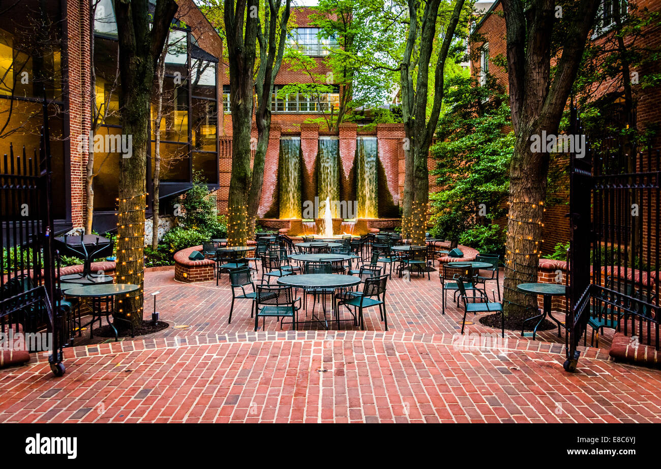 Fountains and outdoor dining area in downtown Lancaster, Pennsylvania. Stock Photo