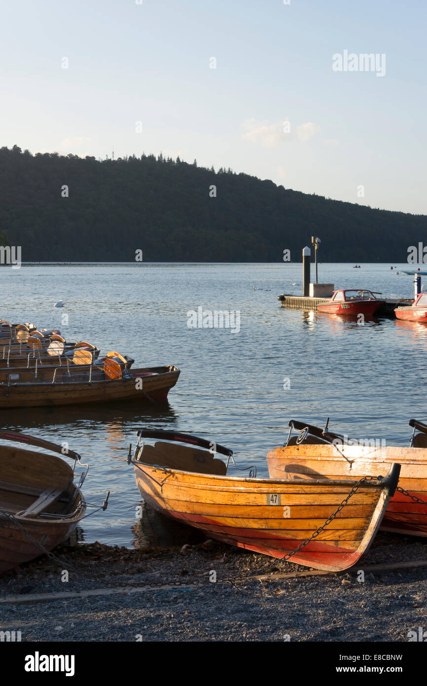 A view of Lake Windermere from Bowness-on-Windermere, Lake District in ...