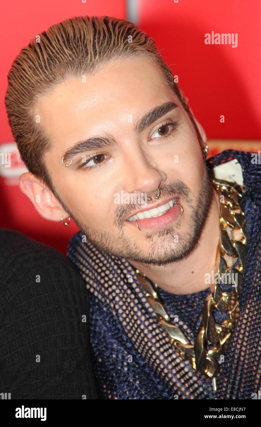 Singer Bill Kaulitz Stock Photos & Singer Bill Kaulitz Stock Images - Alamy