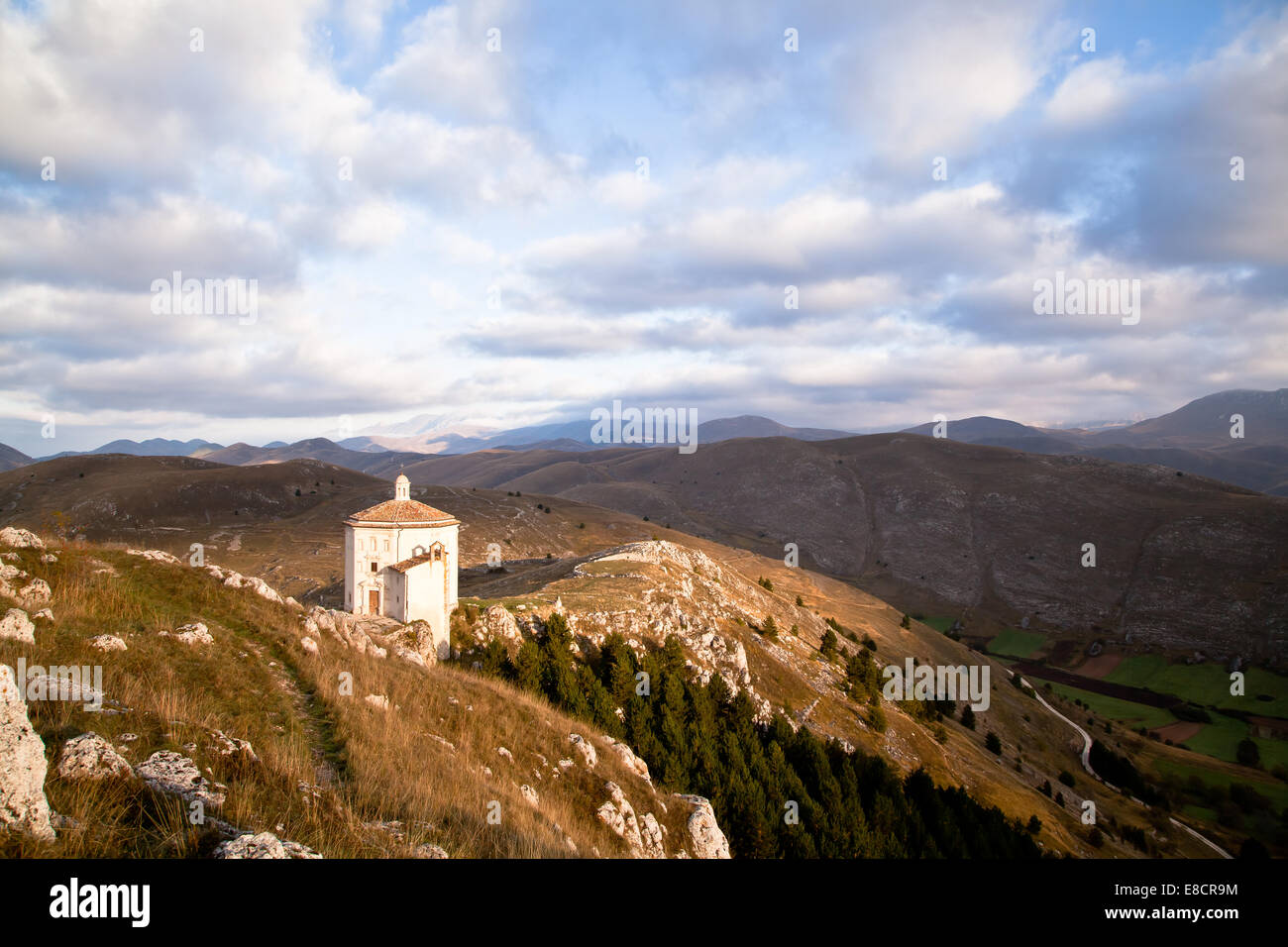 Calascio (L'Aquila) Italy: Scenery view of castle of Calascio at sunrise with a stunning sky Stock Photo