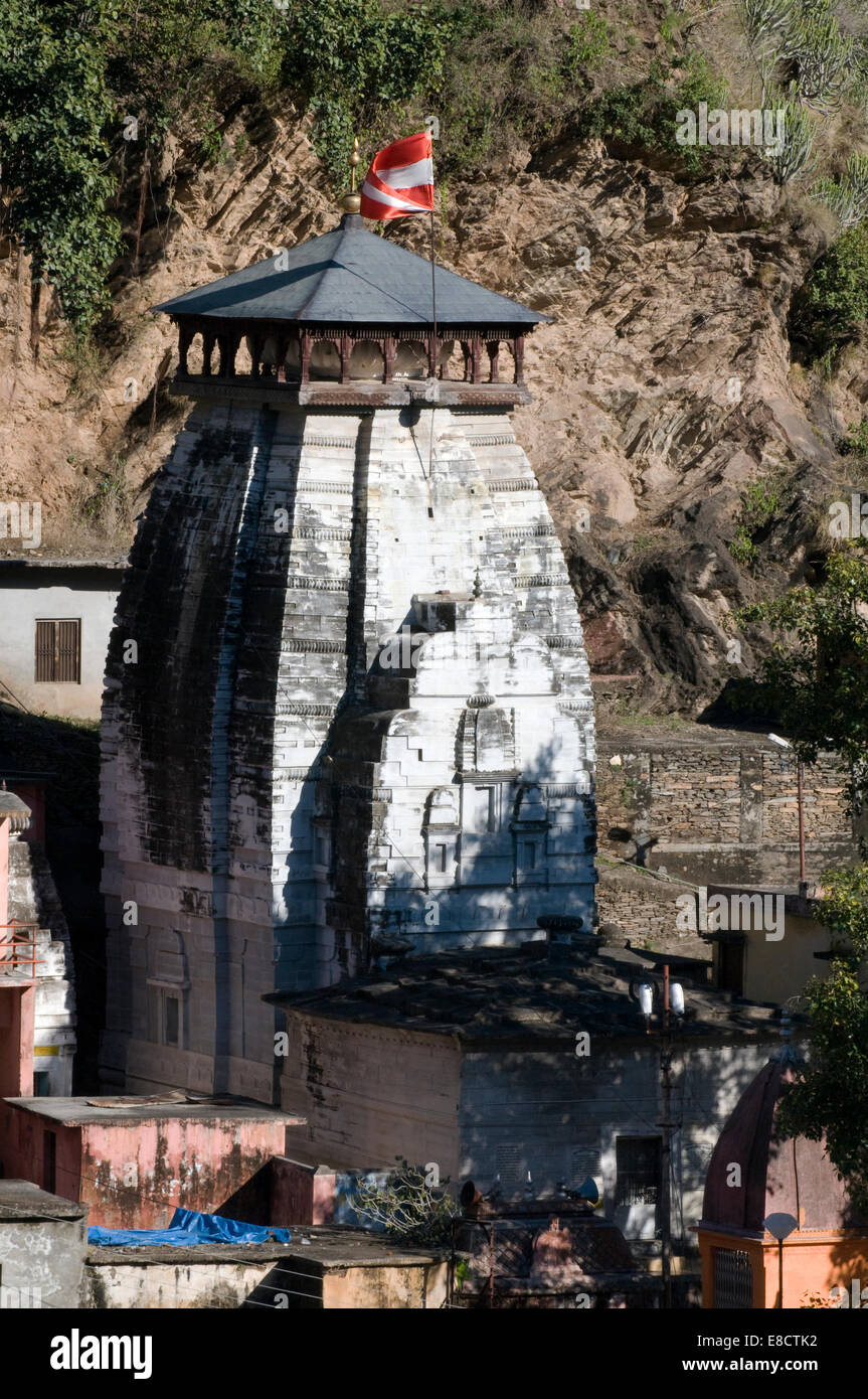 Popular Temples Rishikesh: Sacred Sites You Must Visit Popular Temples Rishikesh: Sacred Sites You Must Visit