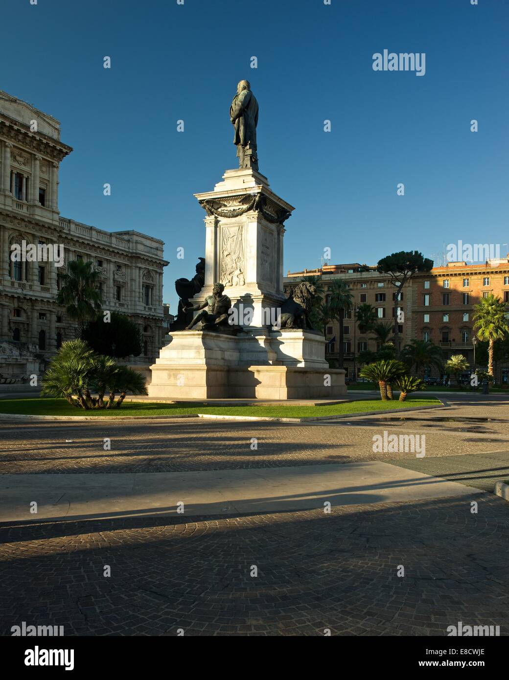 Early morning in Rome Stock Photo - Alamy
