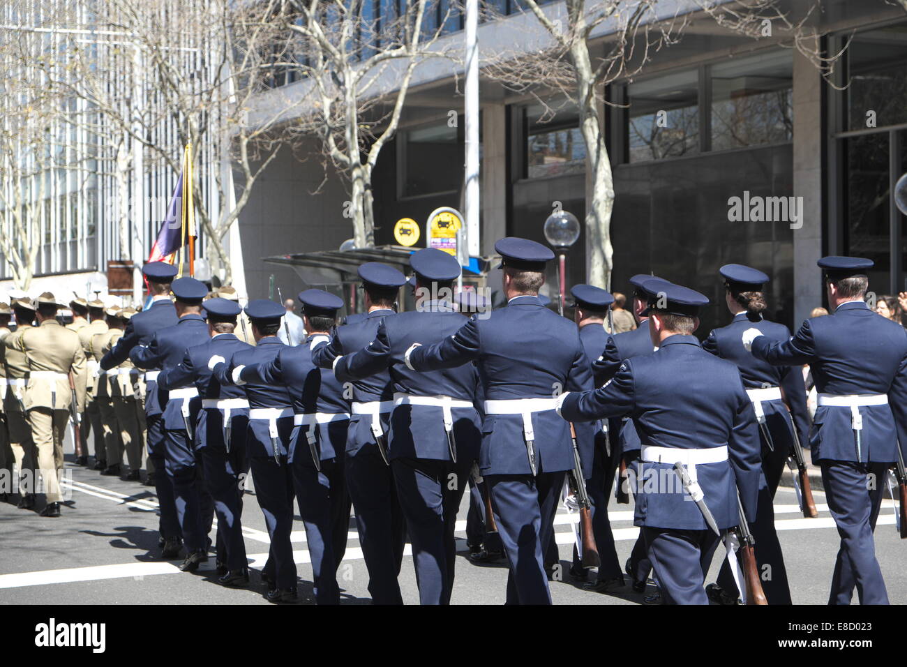 australian defence force personnel marching down macquarie street ...