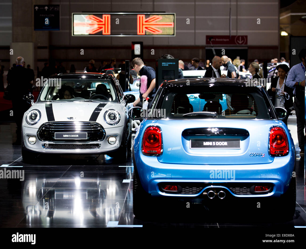New Mini Cooper with 5 doors was unveiled in World Premiere on the second  day of Paris International Motorshow on Friday, Oct. 3, 2014 in Paris,  France. (CTK Photo/Petr Mlch Stock Photo - Alamy