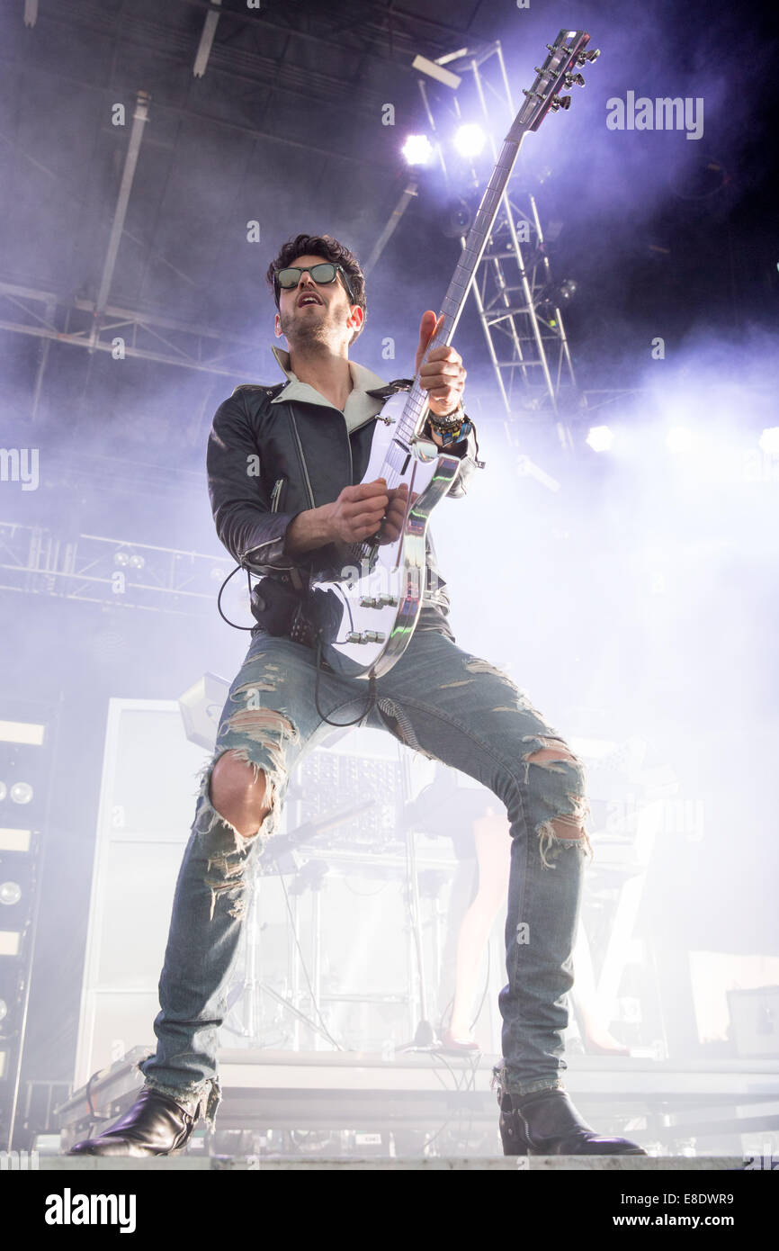 David macklovitch of chromeo hi-res stock photography and images - Alamy