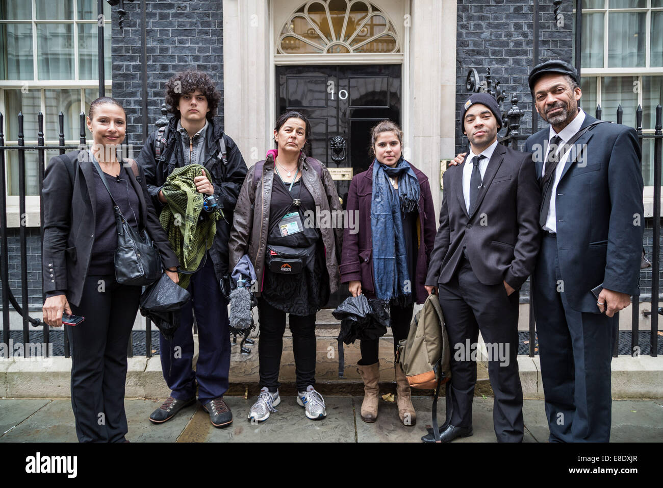 London, UK. 6th Oct, 2014. Solidarity with Aboriginals of Australia at Downing Street 2014 Credit:  Guy Corbishley/Alamy Live News Stock Photo