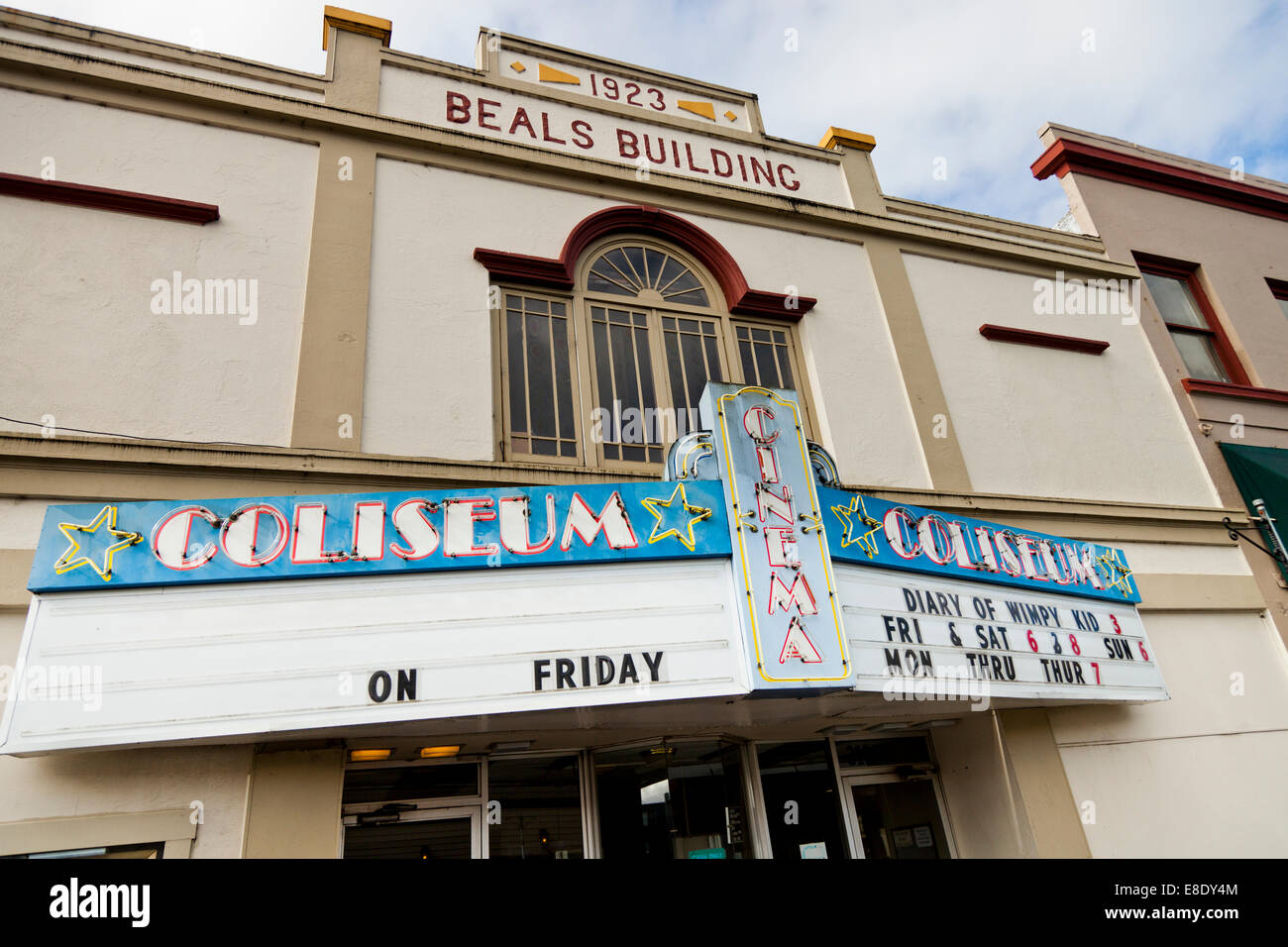 Pacific coliseum hires stock photography and images Alamy