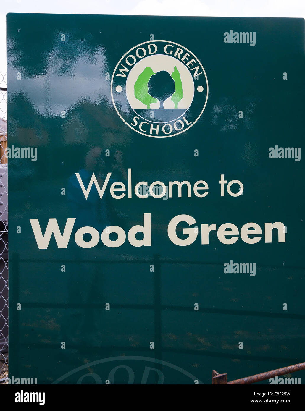 01/10/2014 Wood Green School, Witney Catchline: Wood Green GV Length: o/n Stock Photo