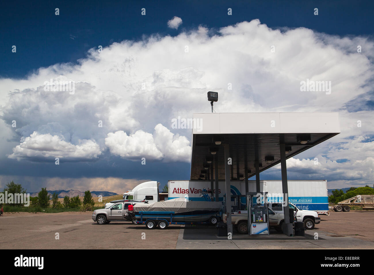 UTAH ,USA - JULY 18,2013: Typical americal petrol station  before heavy storm. Stock Photo