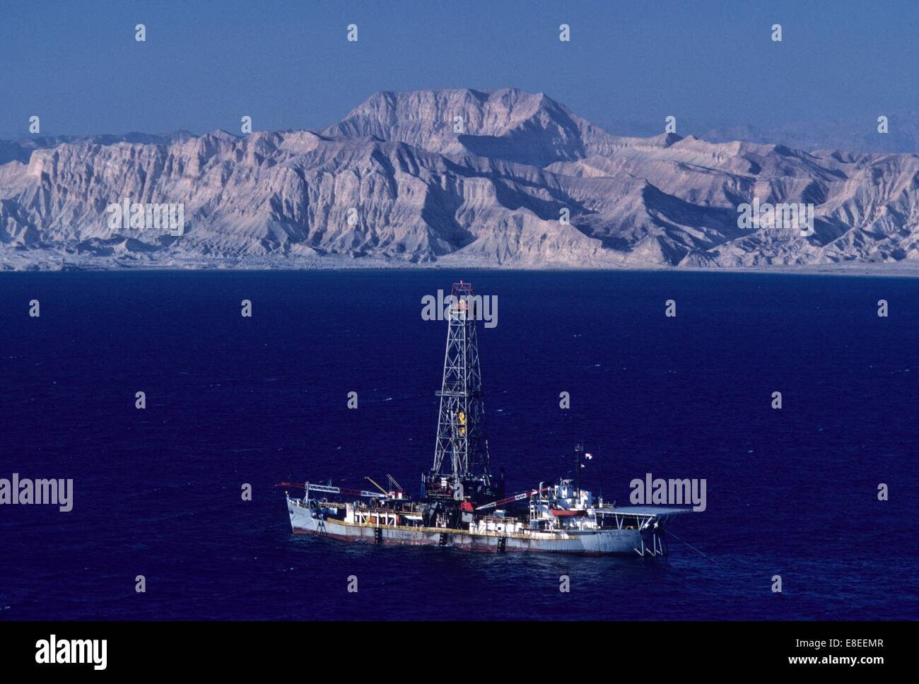 Drillship Working in the Gulf of Suez Stock Photo Alamy