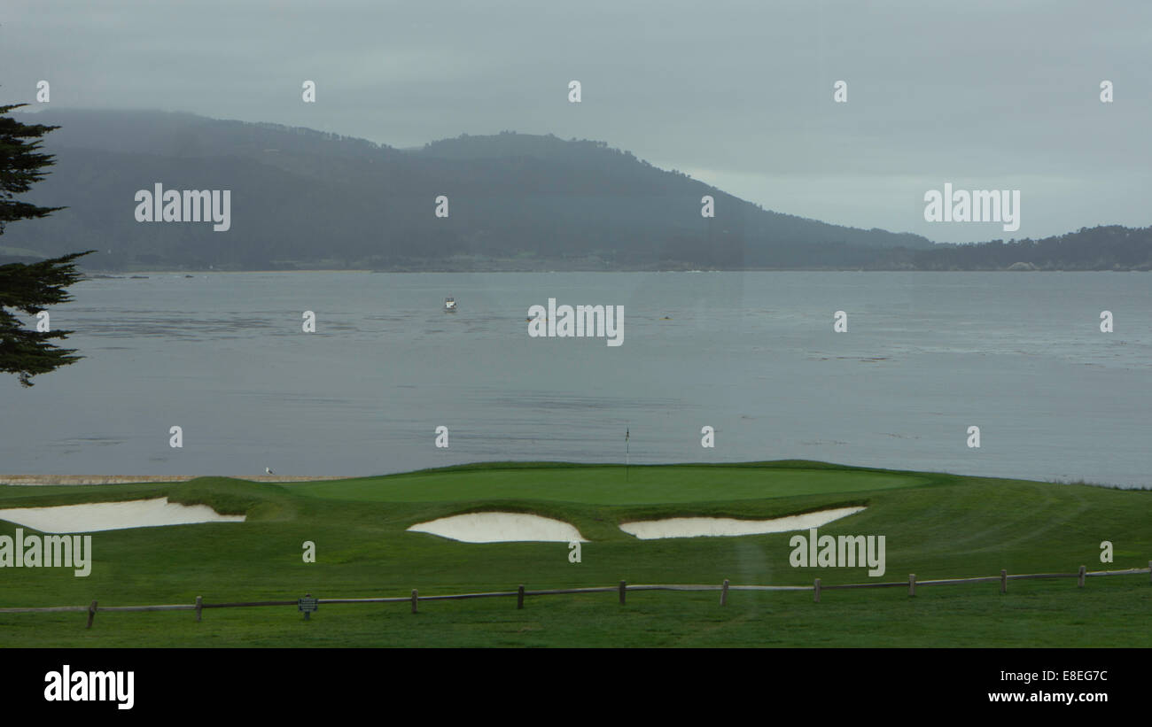 Last hole of Pebble Beach golf course Stock Photo Alamy