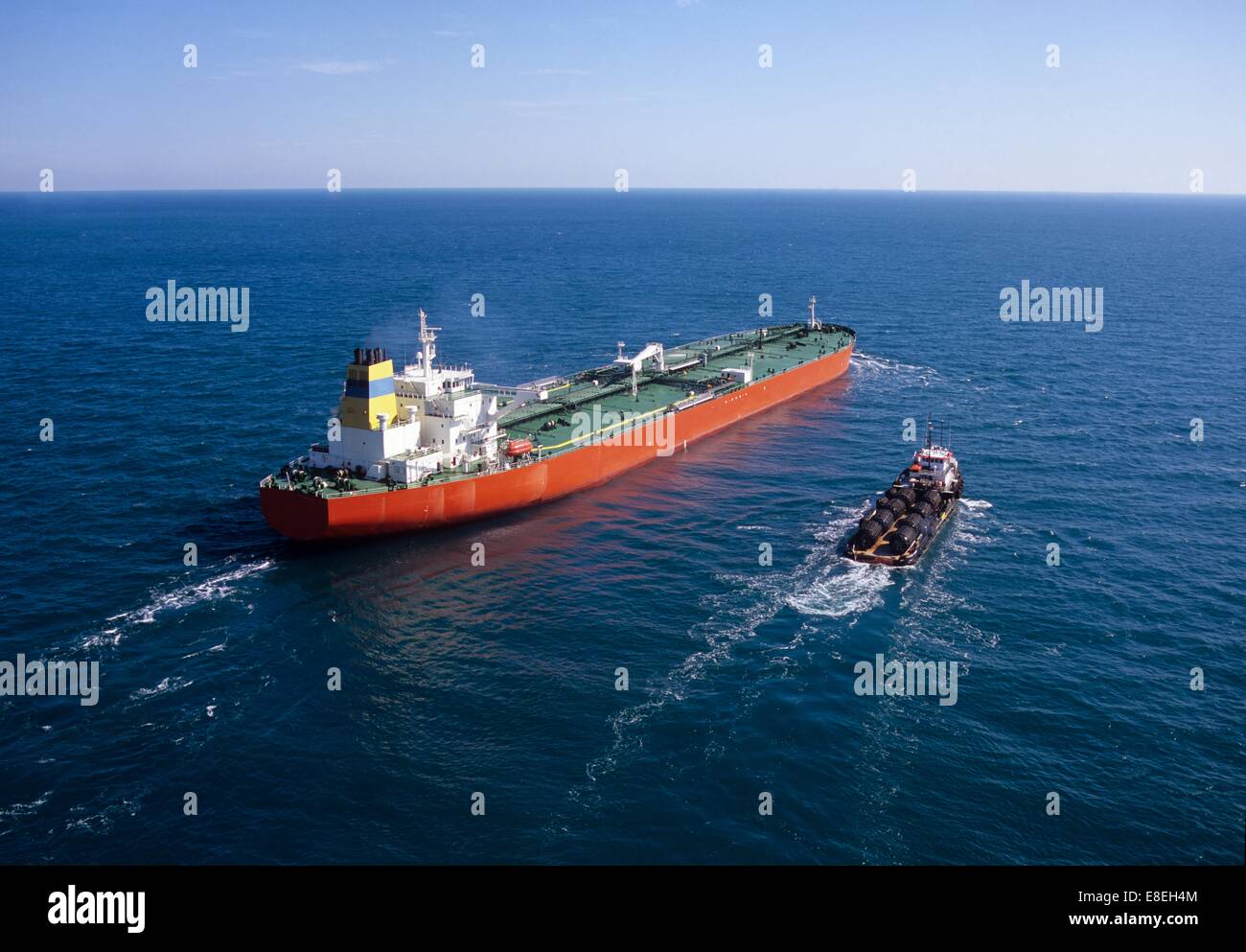 Oil refinery texas tanker hires stock photography and images Alamy