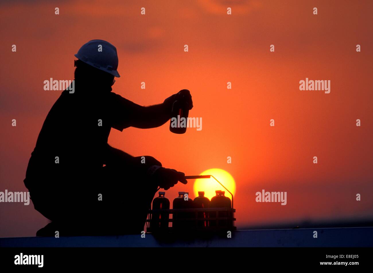 Drilling fluids hires stock photography and images Alamy