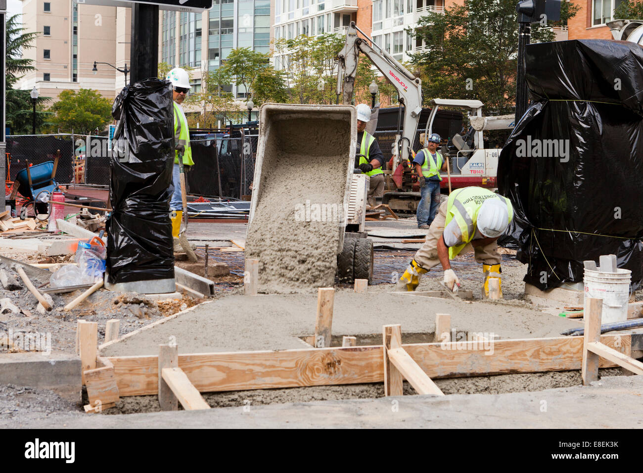 Concrete sidewalk hi-res stock photography and images - Alamy