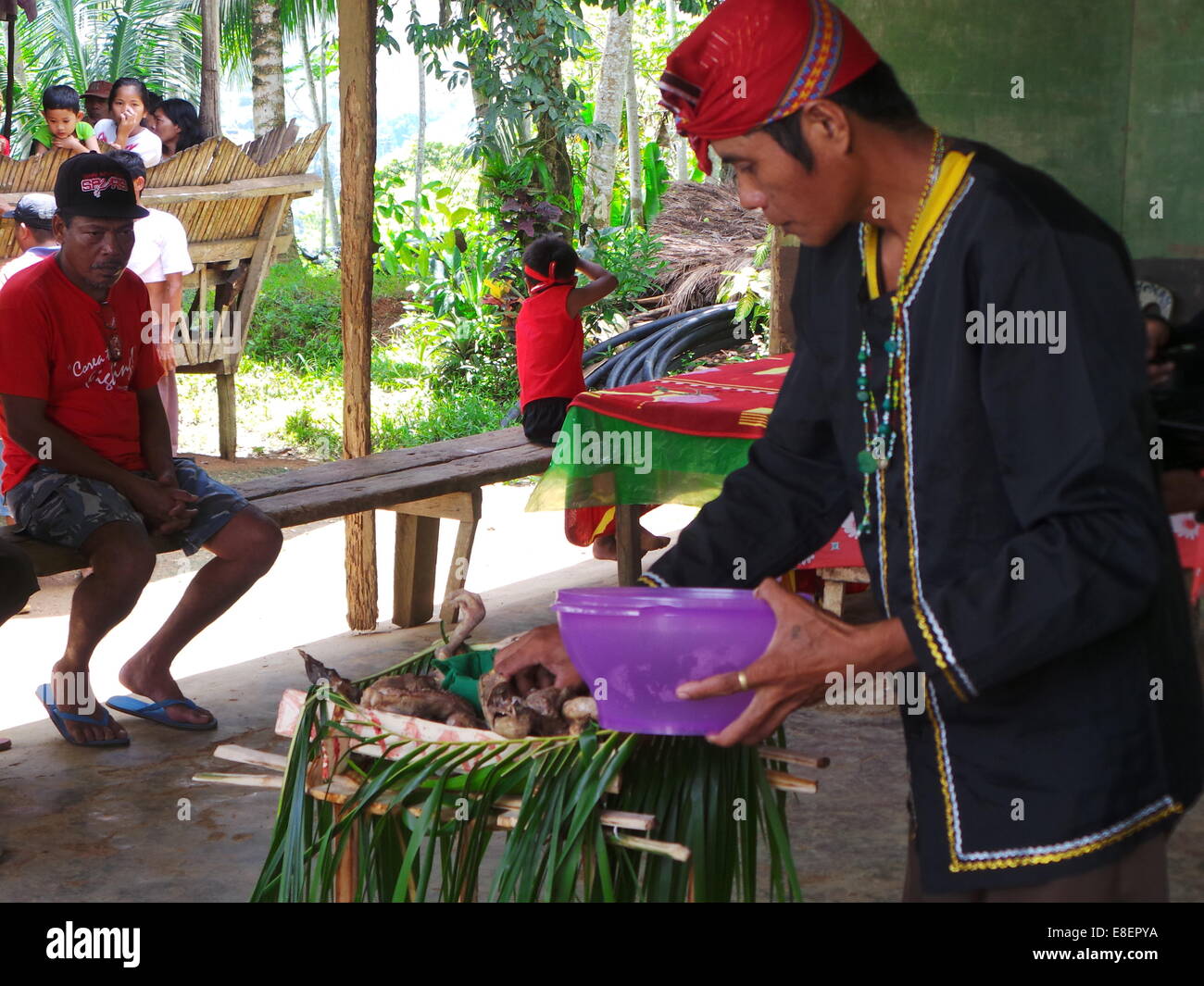A Subanen elder performing a ritual. Subanen is one of the endangered tribes in Mindanao. Dumingag town in Zamboanga del Sur province in the island of Mindanao is adhering in preserving the cultures and traditions of their town, as a matter of fact during town fiestas, pop dance are prohibited and traditional songs and dances are promoted to alleviate their cultural pride. © Sherbien Dacalanio/Pacific Press/Alamy Live News Stock Photo
