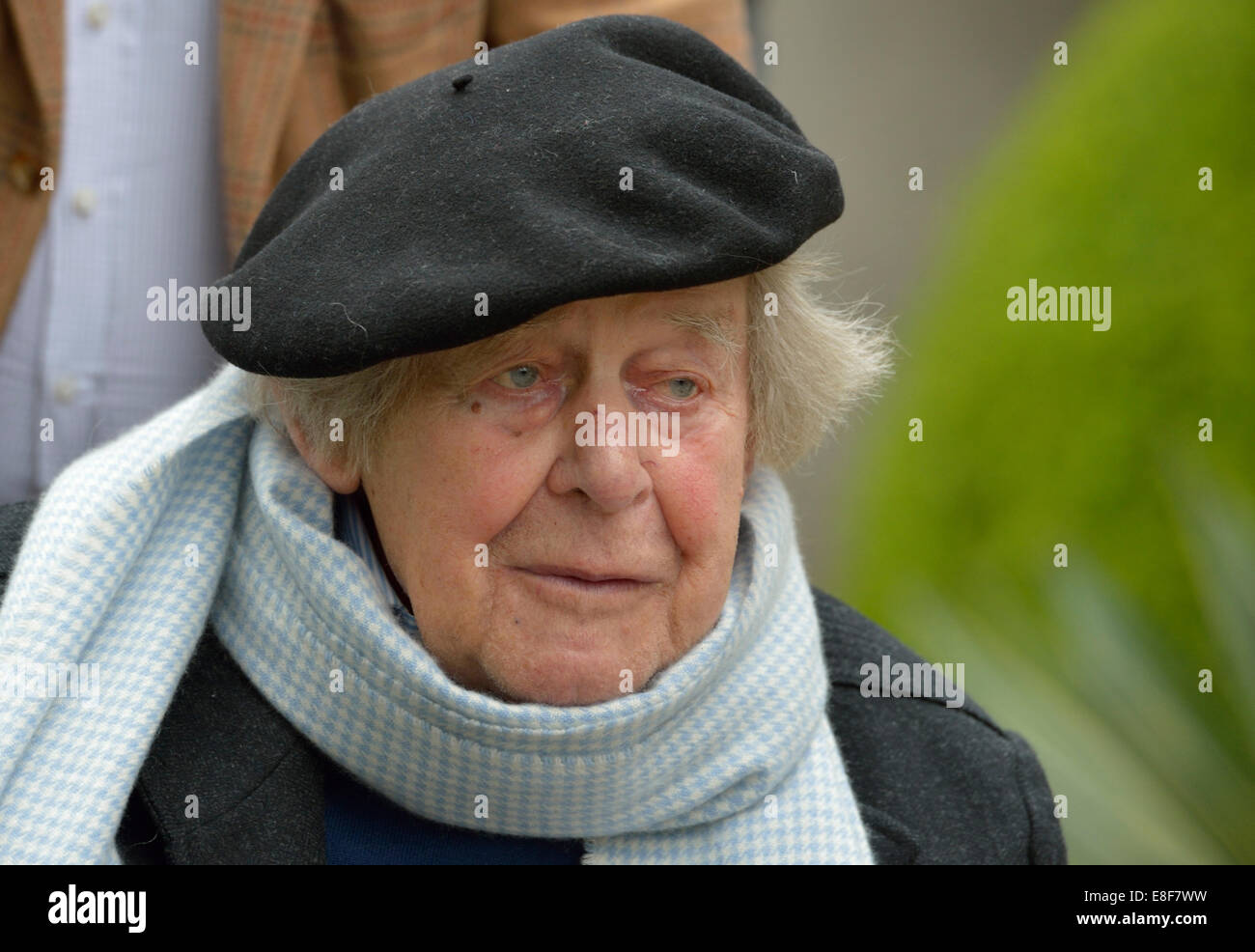(FILE) - An archive picture, dated 05 April 2014, shows author Siegfried Lenz in Marbach/Neckar, Germany. Siegfried Lenz died. PHOTO: THOMAS KIENZLE/DPA Stock Photo