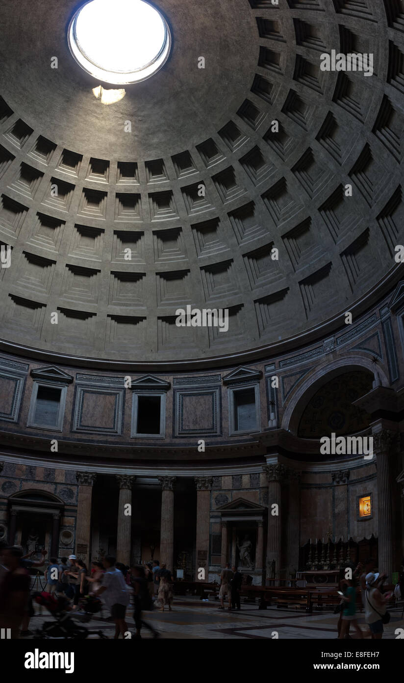 Pantheon Temple in Rome Stock Photo Alamy
