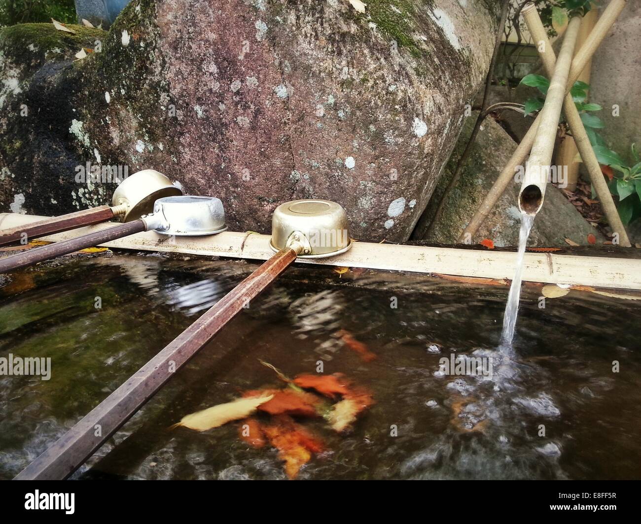 Water well at Japanese shrine Stock Photo Alamy