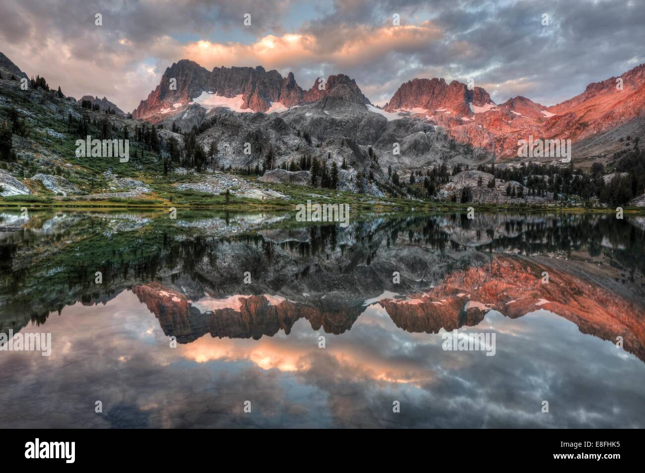 Minarets and lake ediza in morning hires stock photography and images