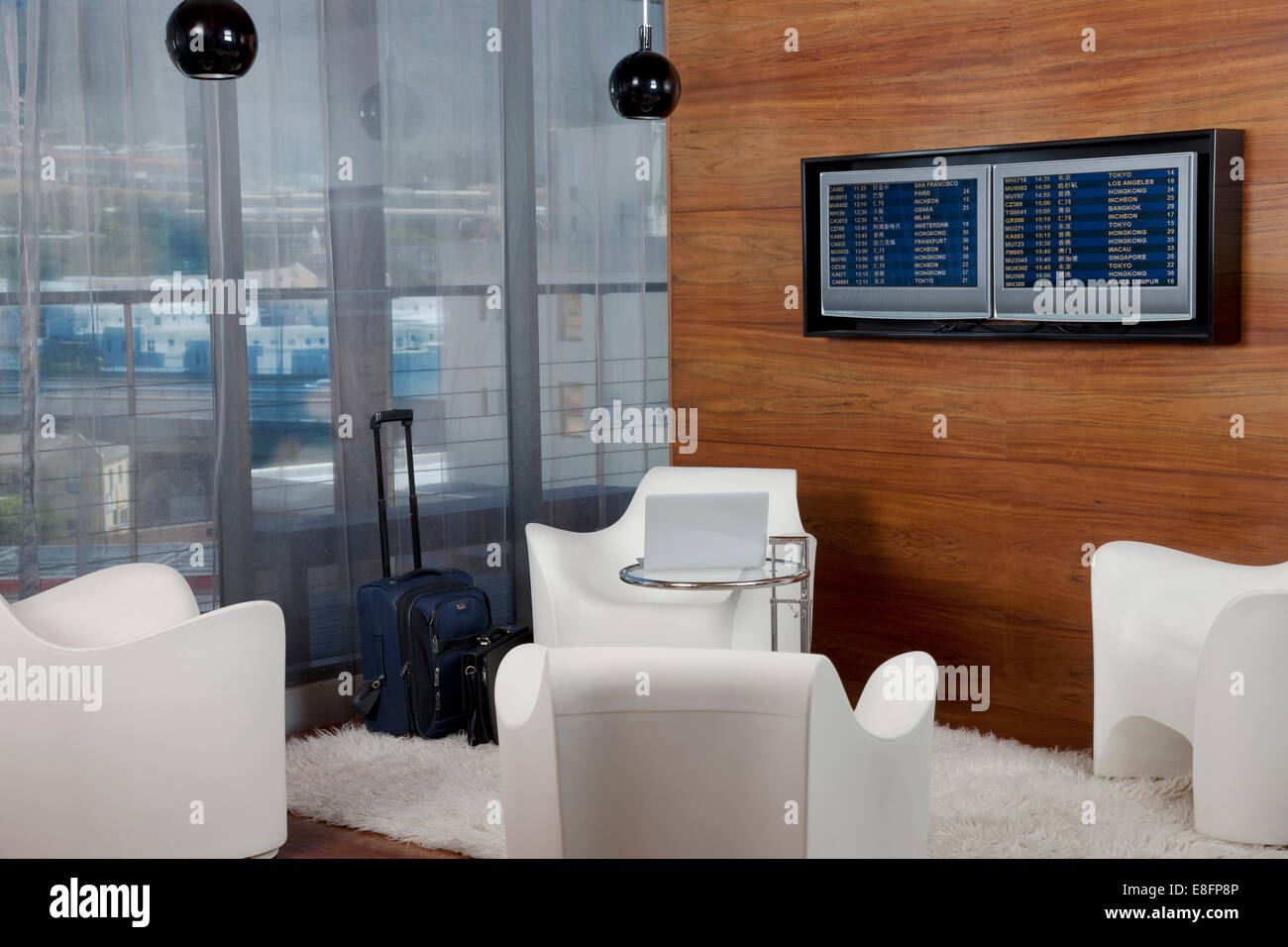 Airport lounge vip hires stock photography and images Alamy