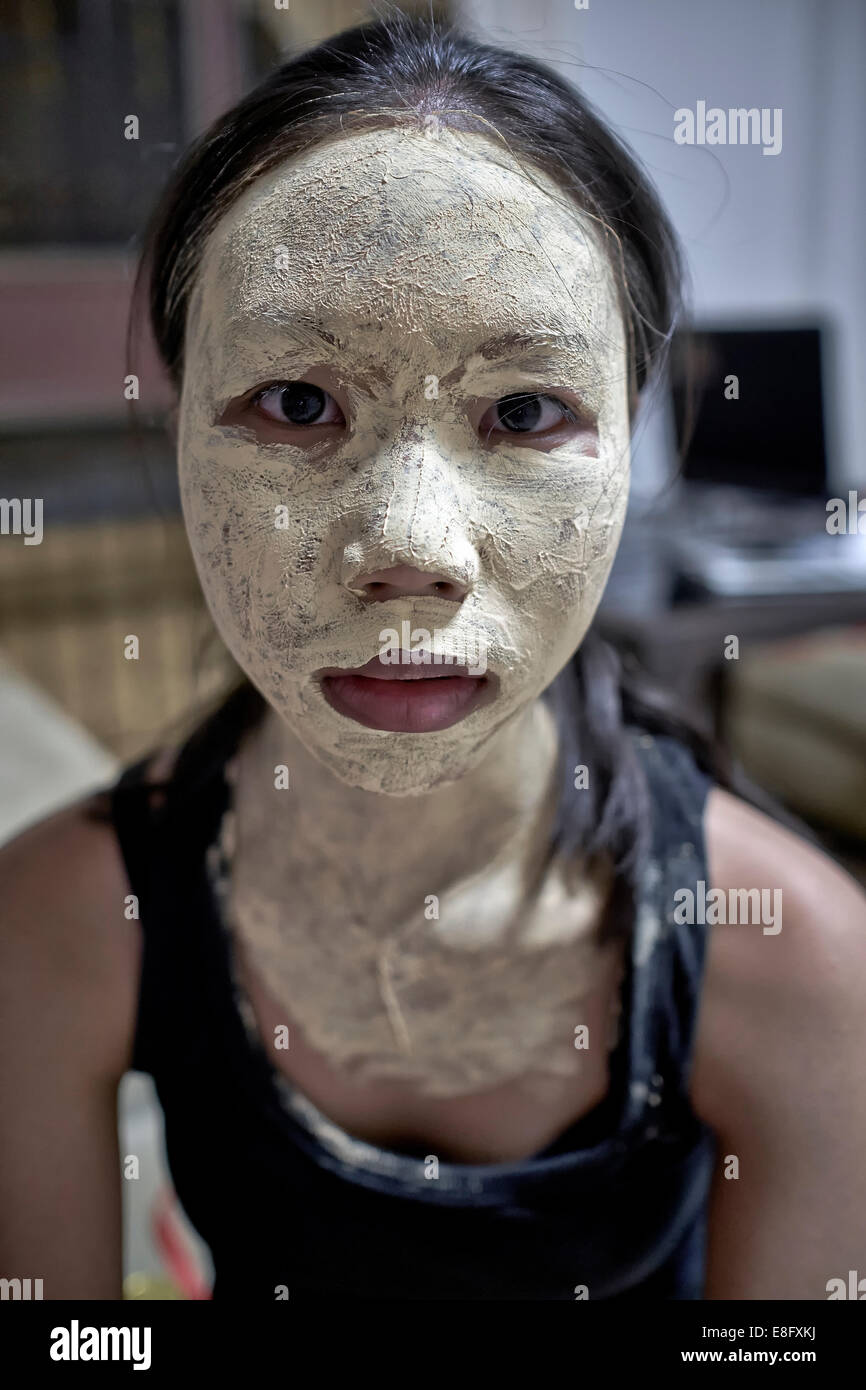 Face 2024 cream girl