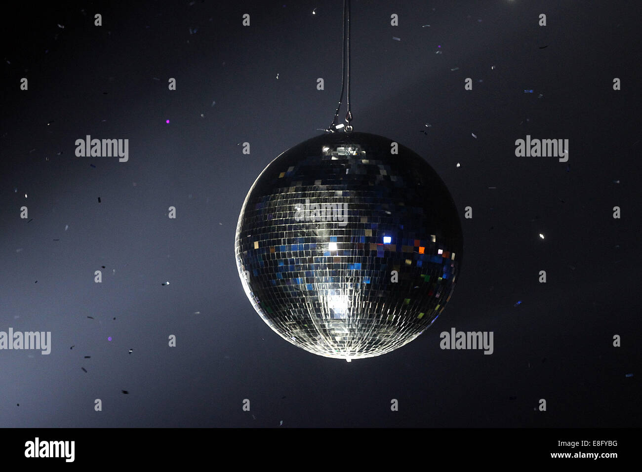 Kylie Minogue performing. mirror ball spotlight. Closing Ceremony