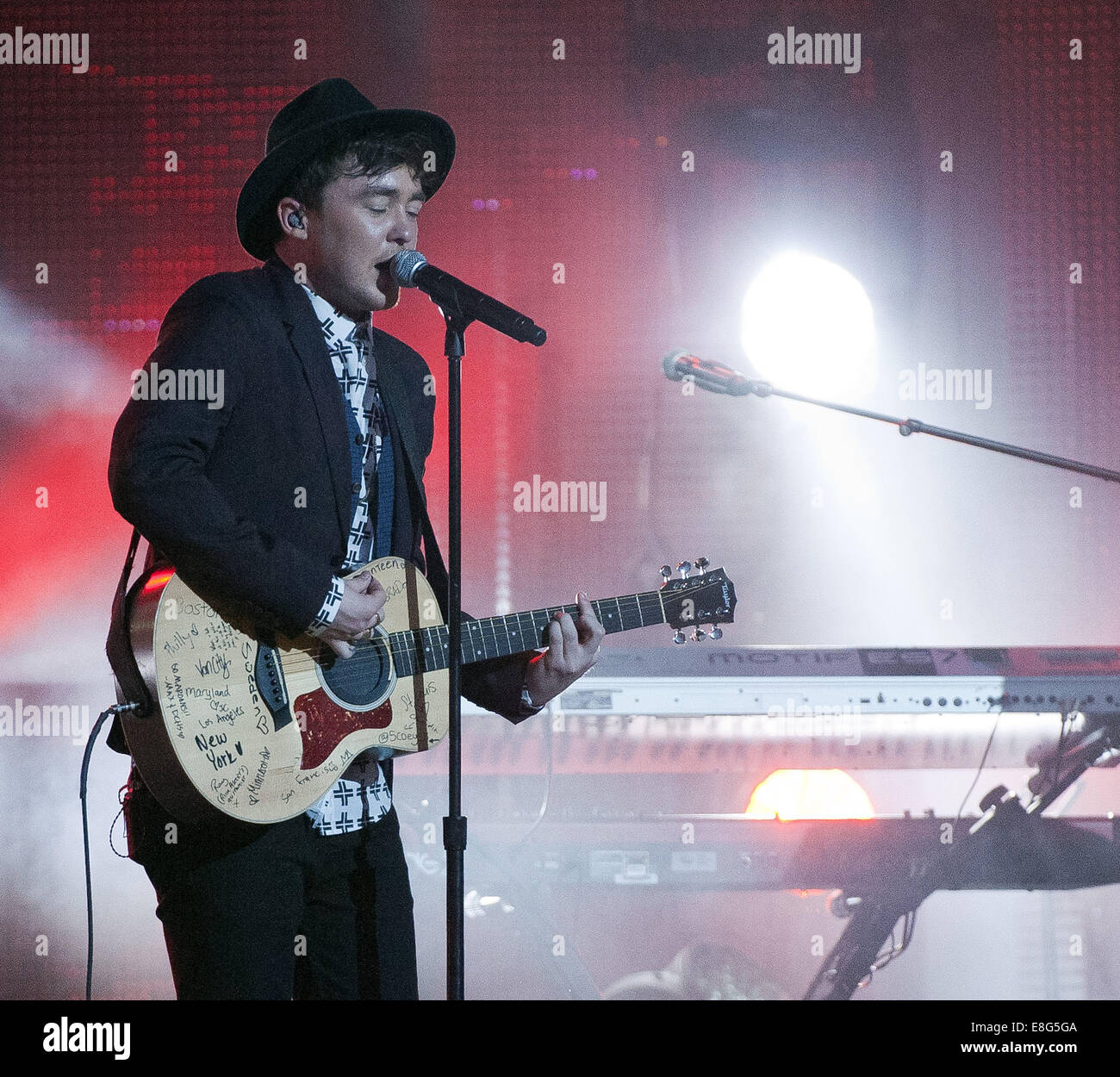 Hollywood, California, USA. 6th Oct, 2014. Jake Roche --- English rock ...